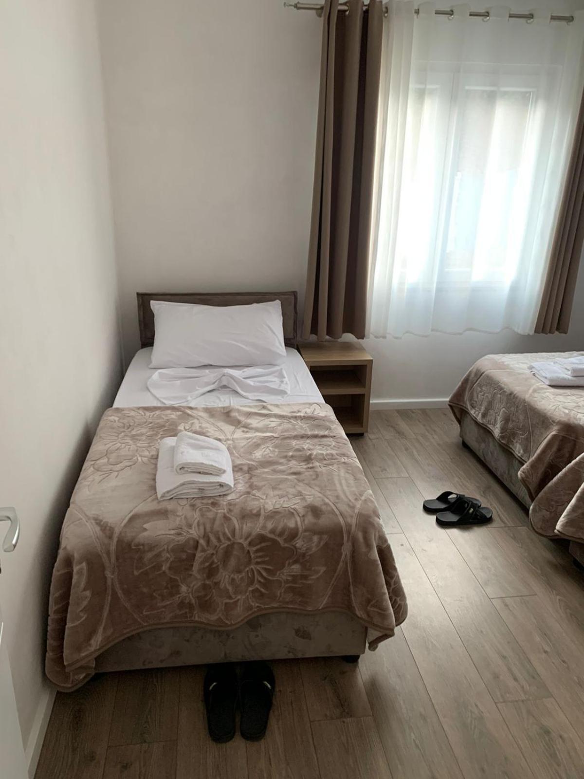 Serenity Guesthouse テス エクステリア 写真